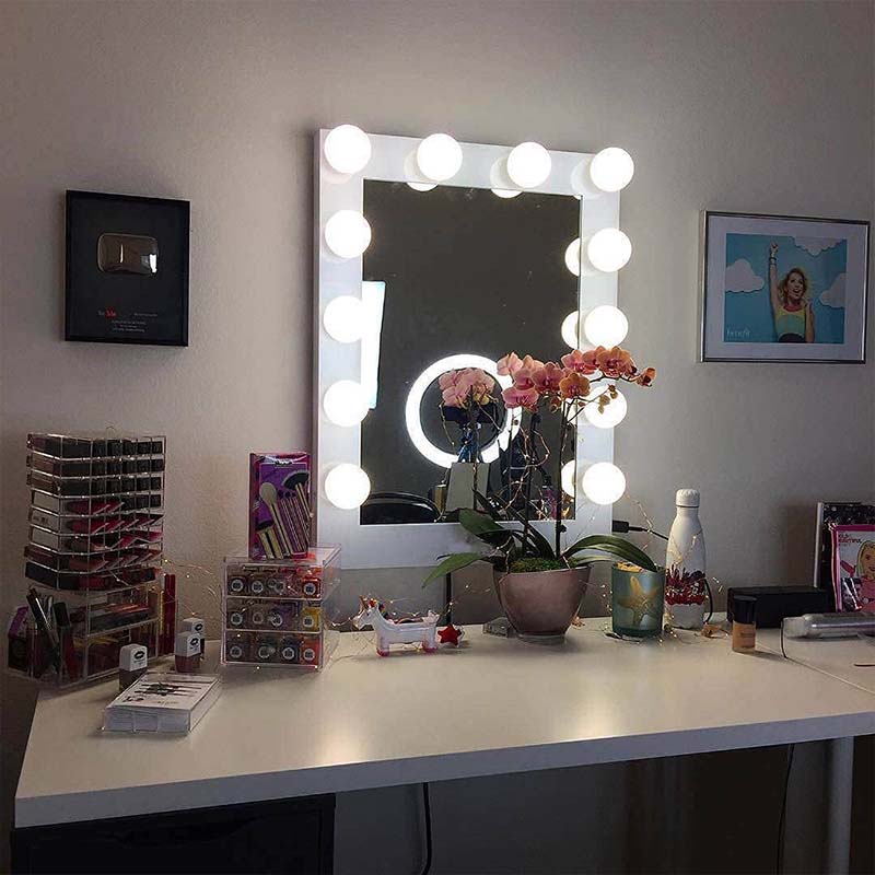 Square Shape Single Side Wall Mounted Hollywood Mirror Light - Image 4