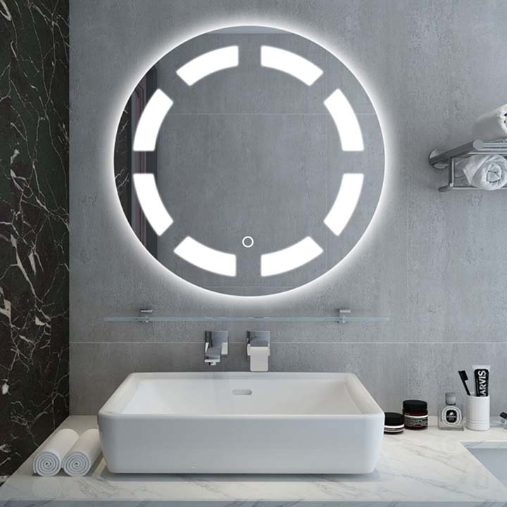 Round lighted mirror